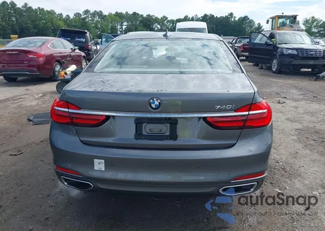 2016 BMW 740I из США, поврежденный, VIN WBA7E2C56GG504523